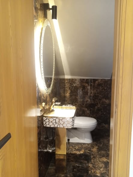 597851441_887365784244001_7017726235368299187_n