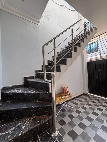 597898445_1999469010902699_5161089448890759654_n