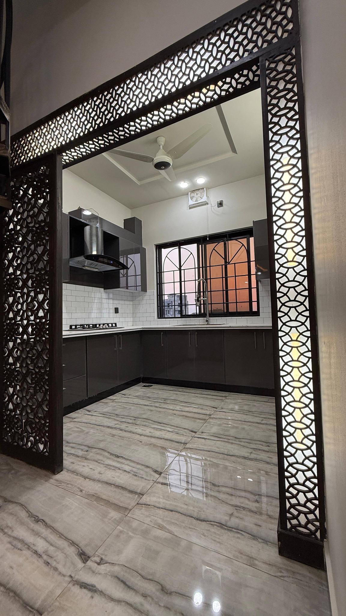 599959660_890537500593496_7304188203069161537_n