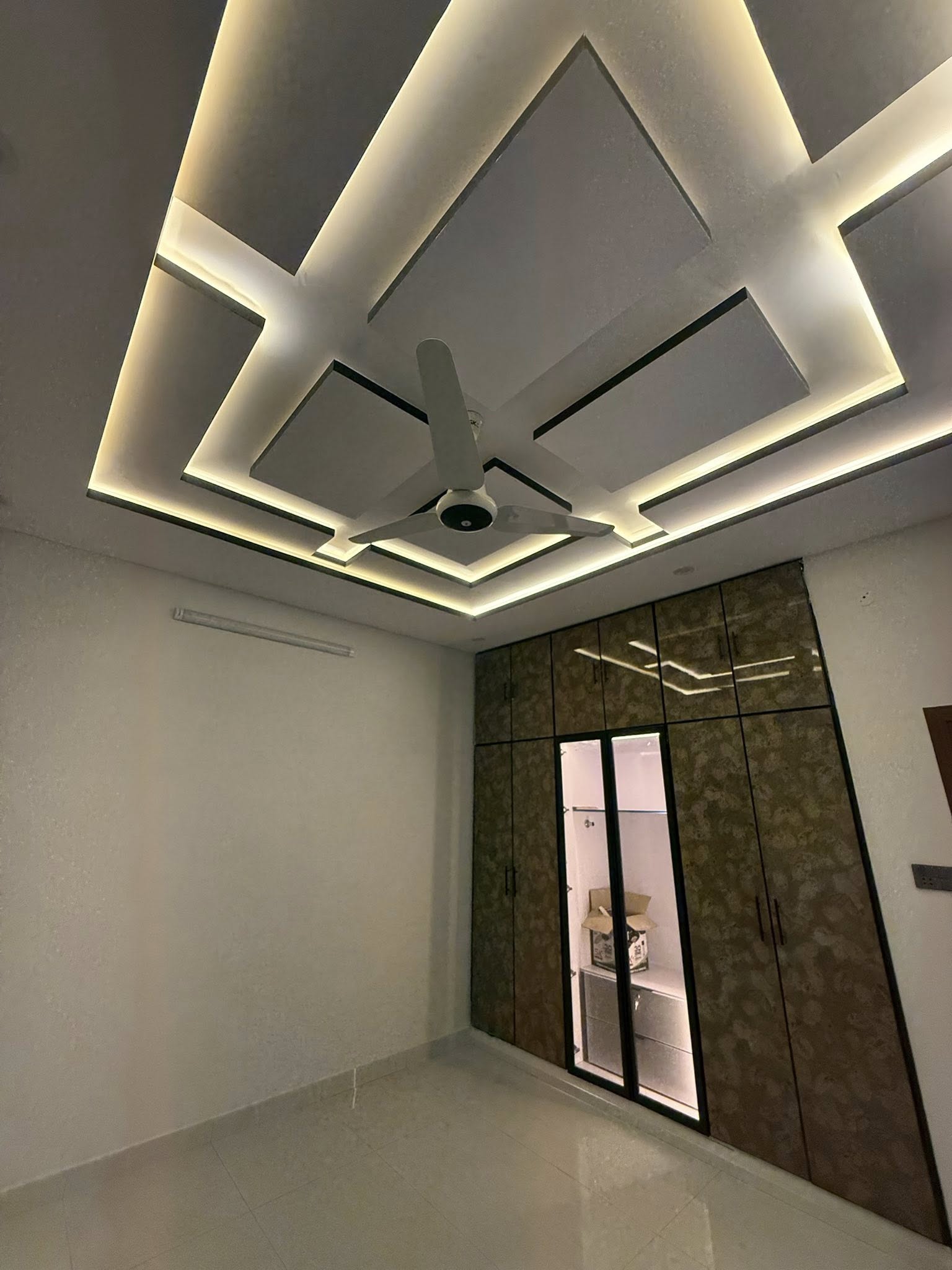 600197263_122197440398550173_3299878991368351902_n