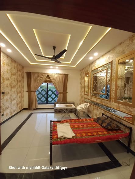 601009556_890060597307853_6246553880289226155_n