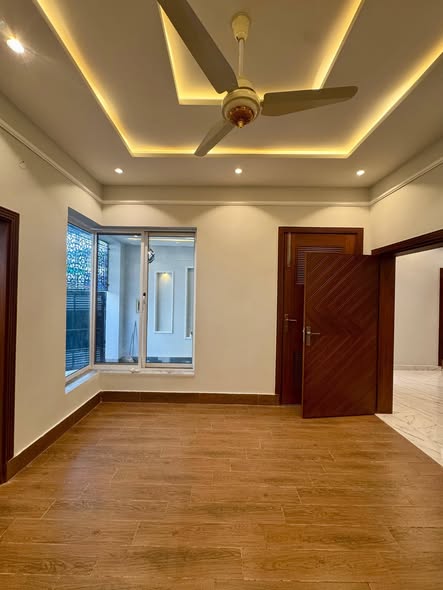 605648366_122158278692703035_9089035922637792106_n