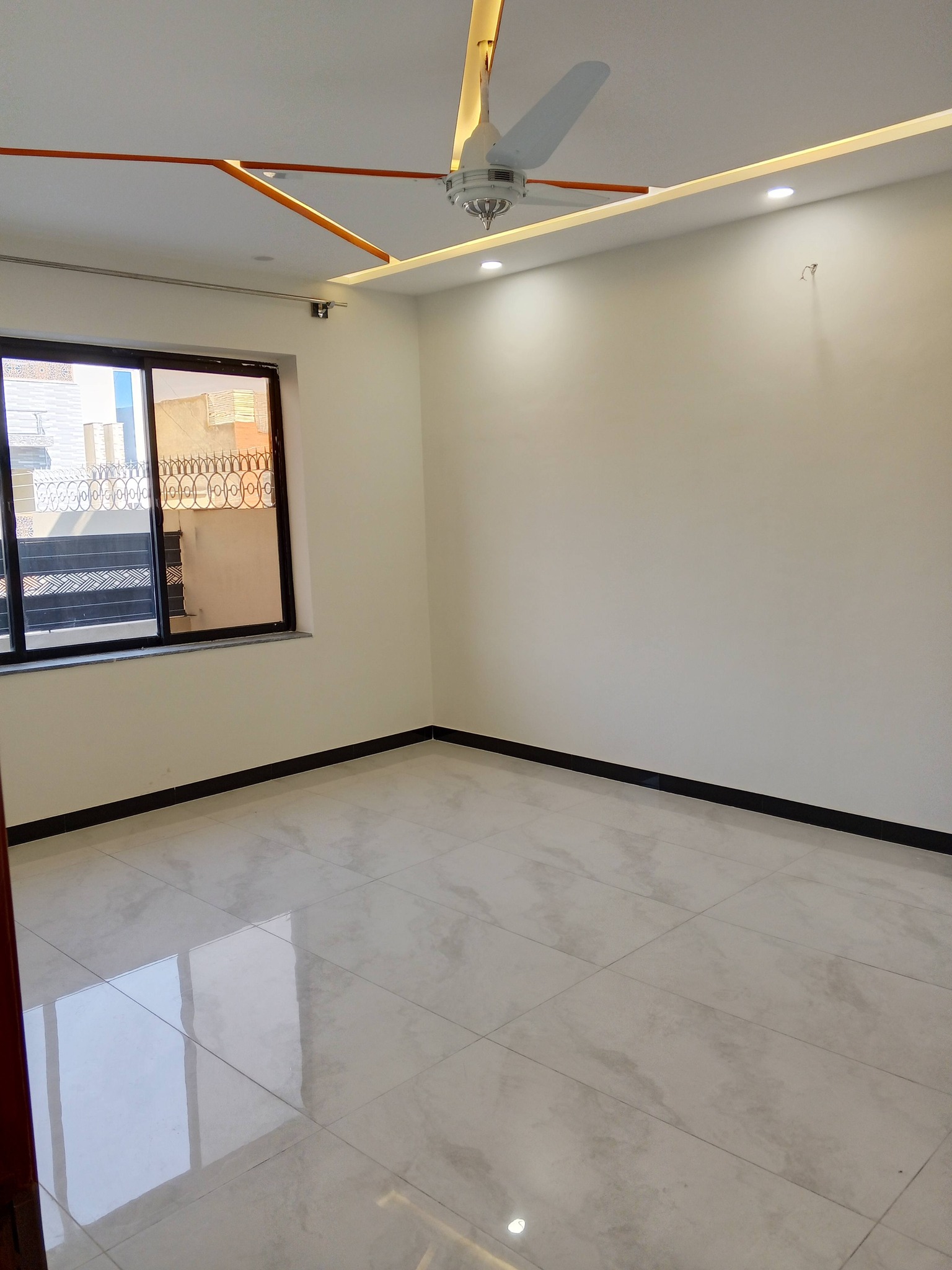 605683326_122266223060080323_1787539913196041650_n