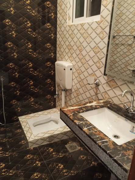 607656682_122266472972080323_9092102652647964111_n