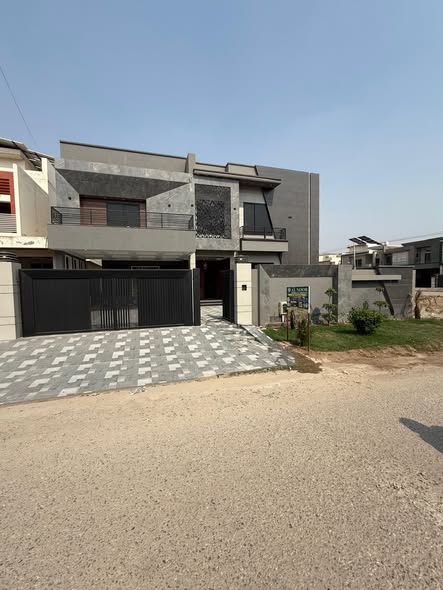 611689219_25429502520032185_7842066449739254038_n