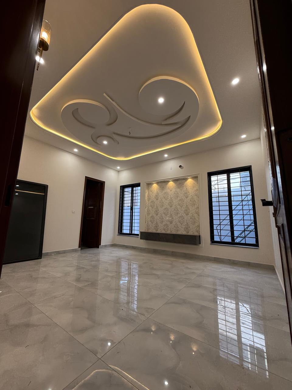 612099021_25429505013365269_202330857487192993_n