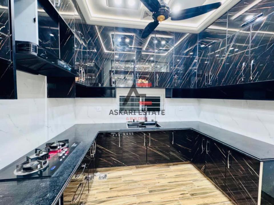 612376982_122121753495068190_1135003240998114519_n