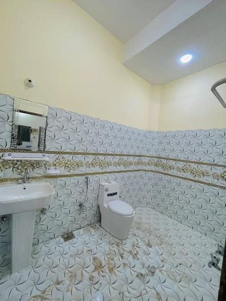 614506166_122316650828080652_7522596117663428511_n