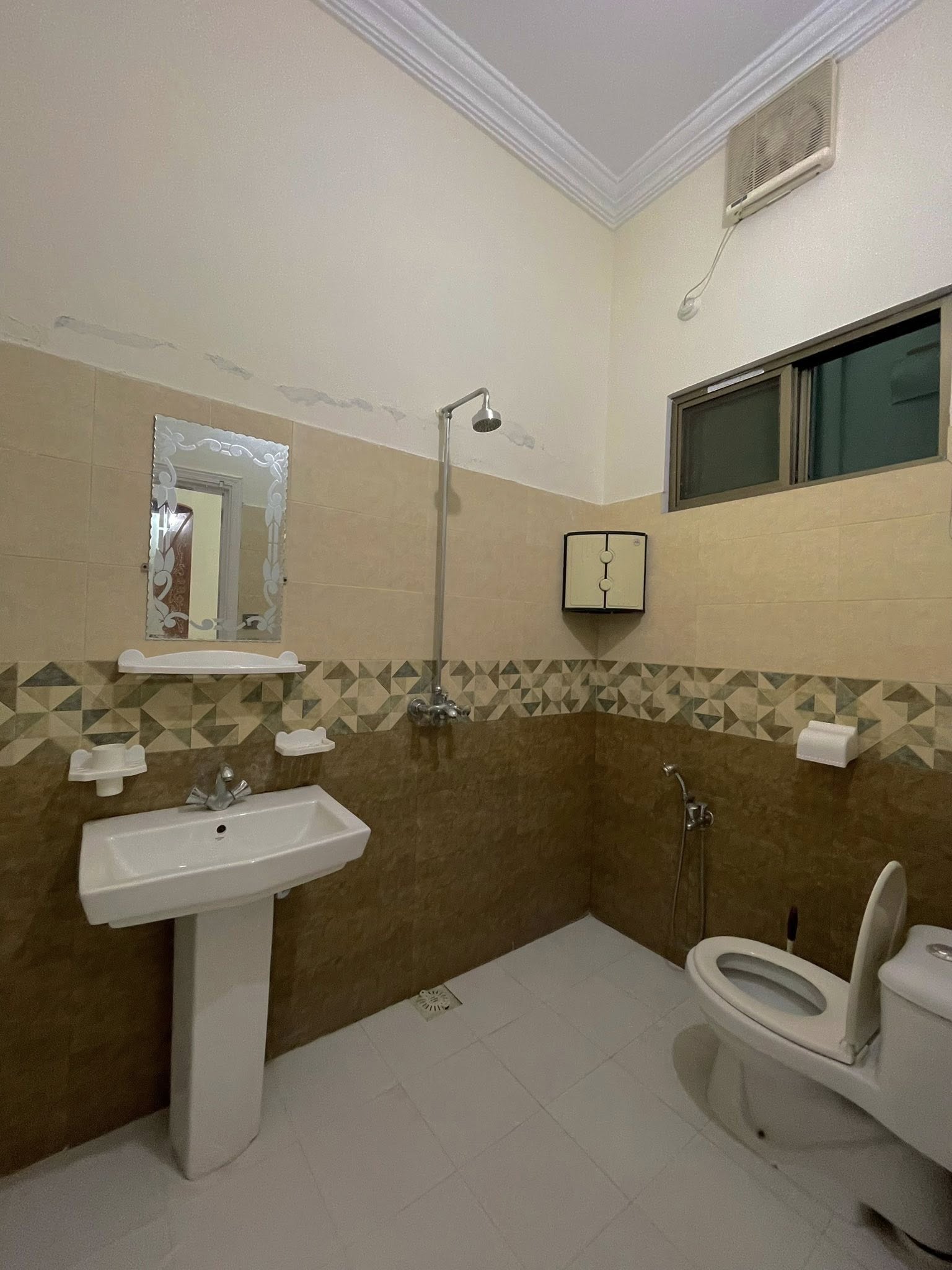 619146935_122318019956080652_5871121945184010696_n