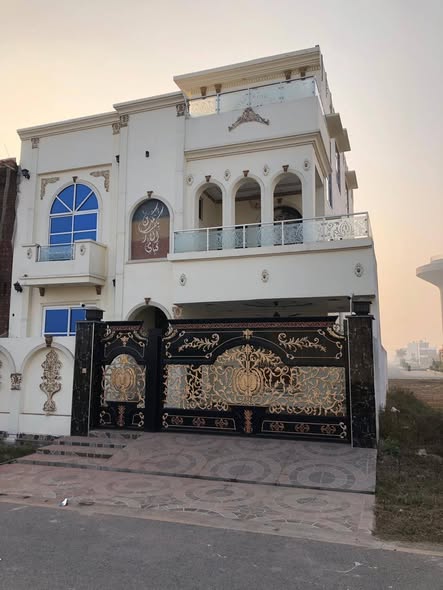 619296995_922161997000641_2393377279024360865_n