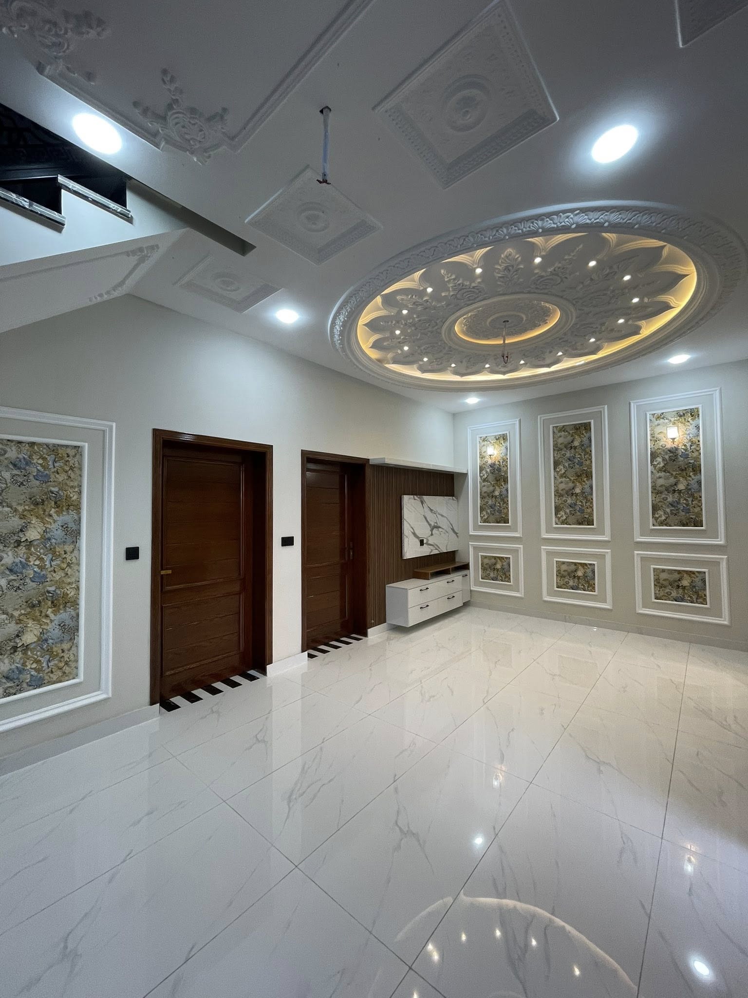 621209102_25569888569326912_4126382275174737513_n