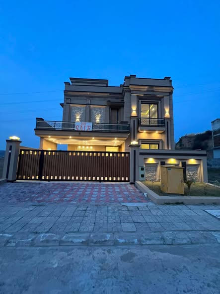 622105008_922770470703532_4646088592937367078_n