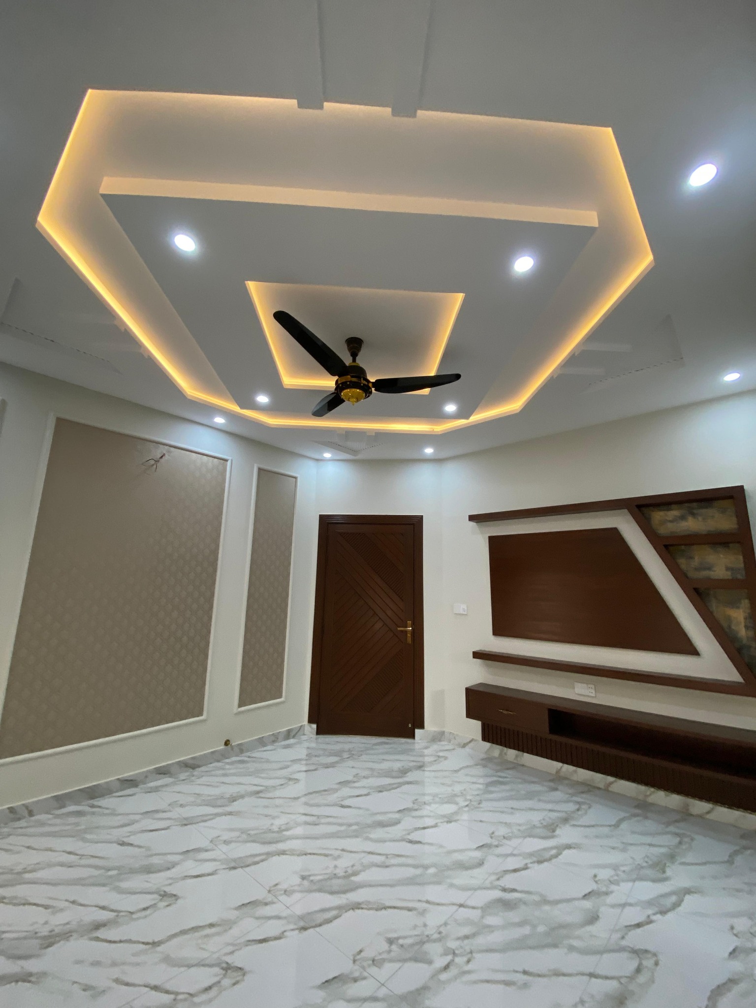 622840768_922038750346299_3807204043760961068_n