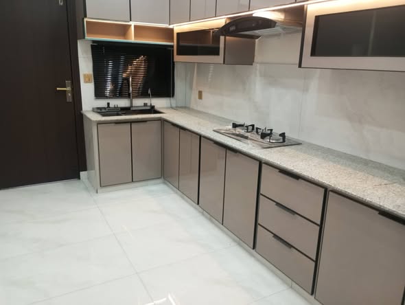 604682231_122227121150286102_3780517627360571042_n