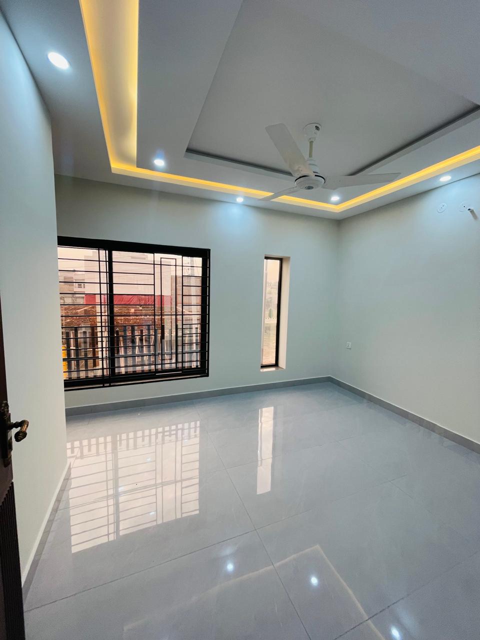 605773448_1168418318790094_4328247917433031797_n