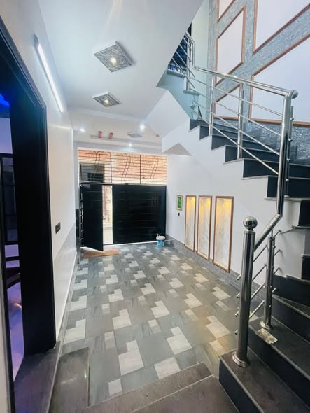 611356054_1175334101431849_3576402284061398617_n