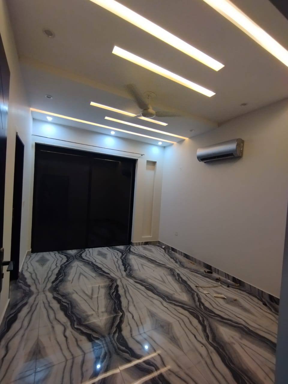 612013831_122149307678945938_7554662370584250146_n