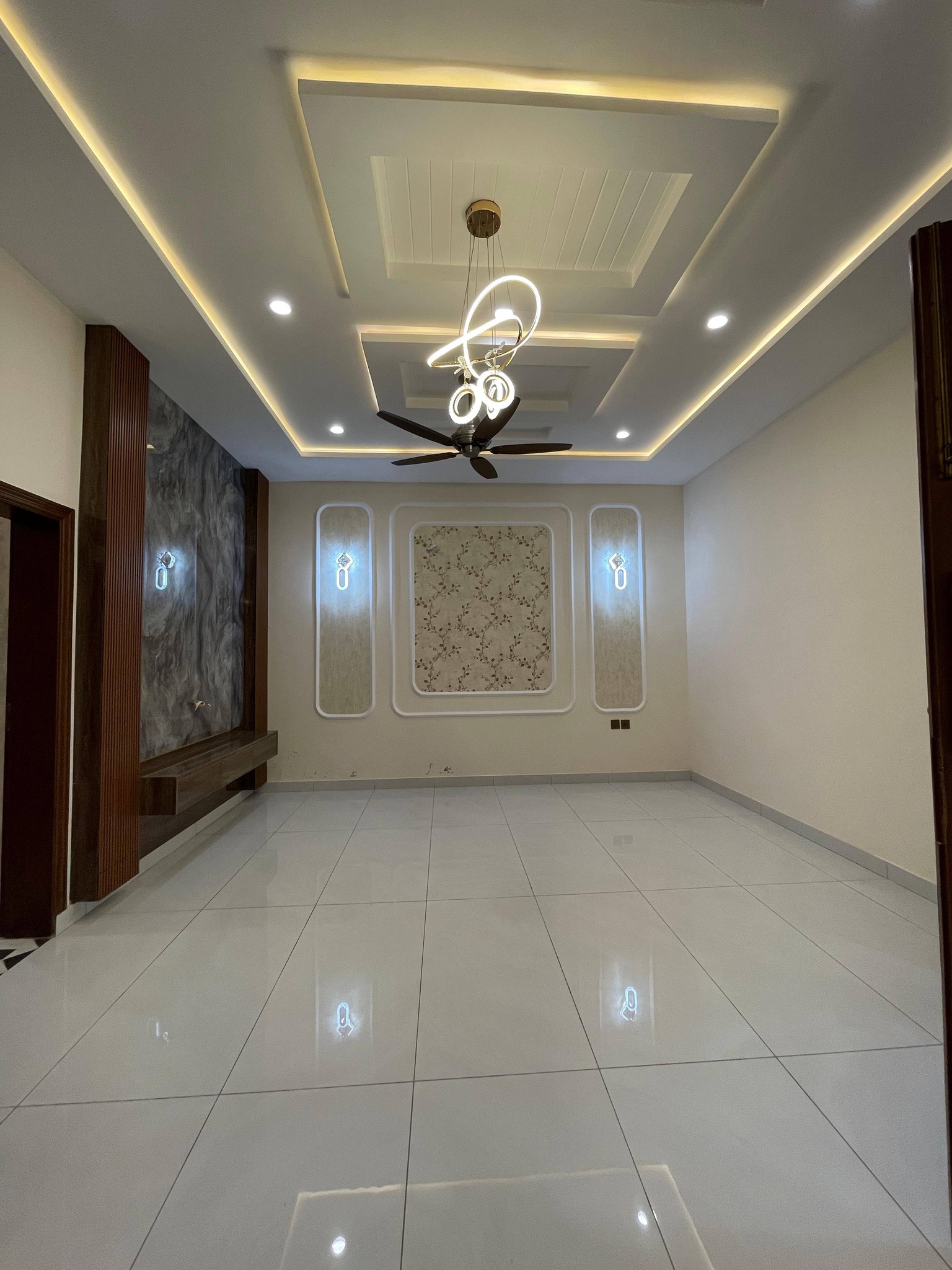 615806422_1243214201111567_8406843540211719810_n