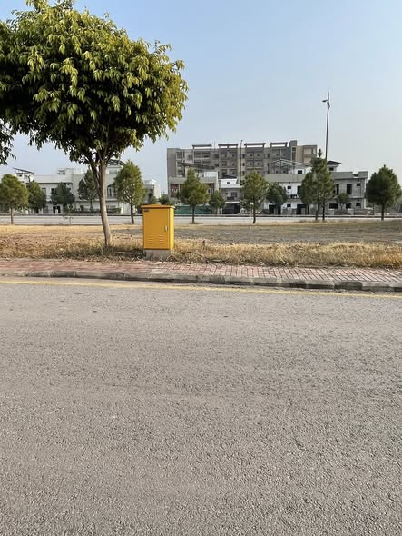 615927182_122122028553080210_2214026614893232924_n