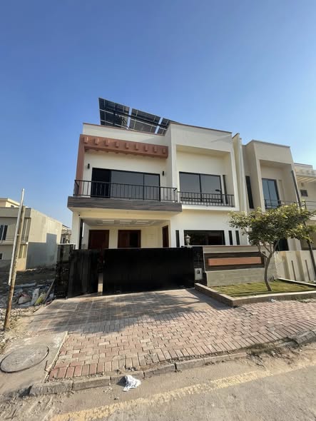 615977346_122122701363080210_6300765756340421903_n