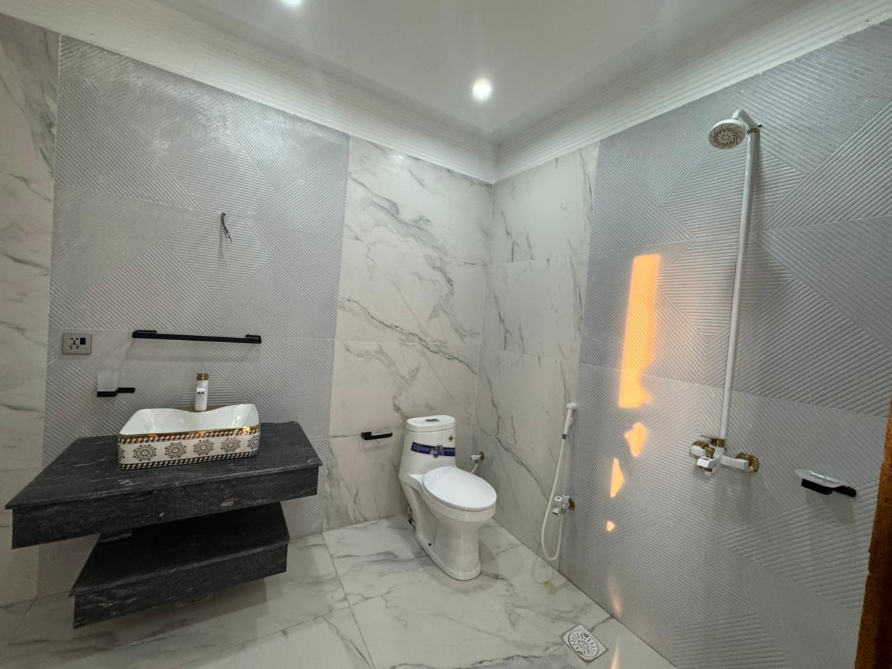 617998467_122157832202940570_579940263616985277_n