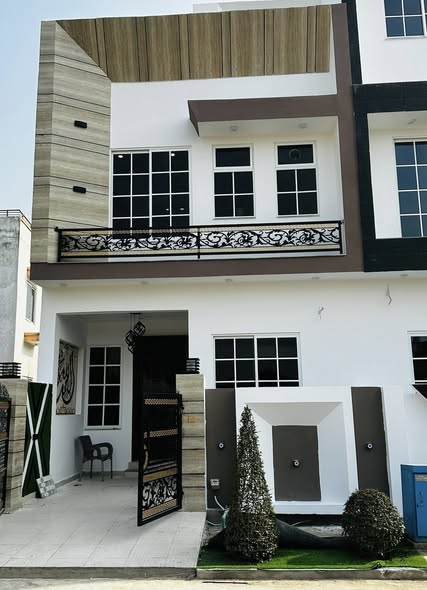 618760910_2601356536912381_8407036565640191898_n