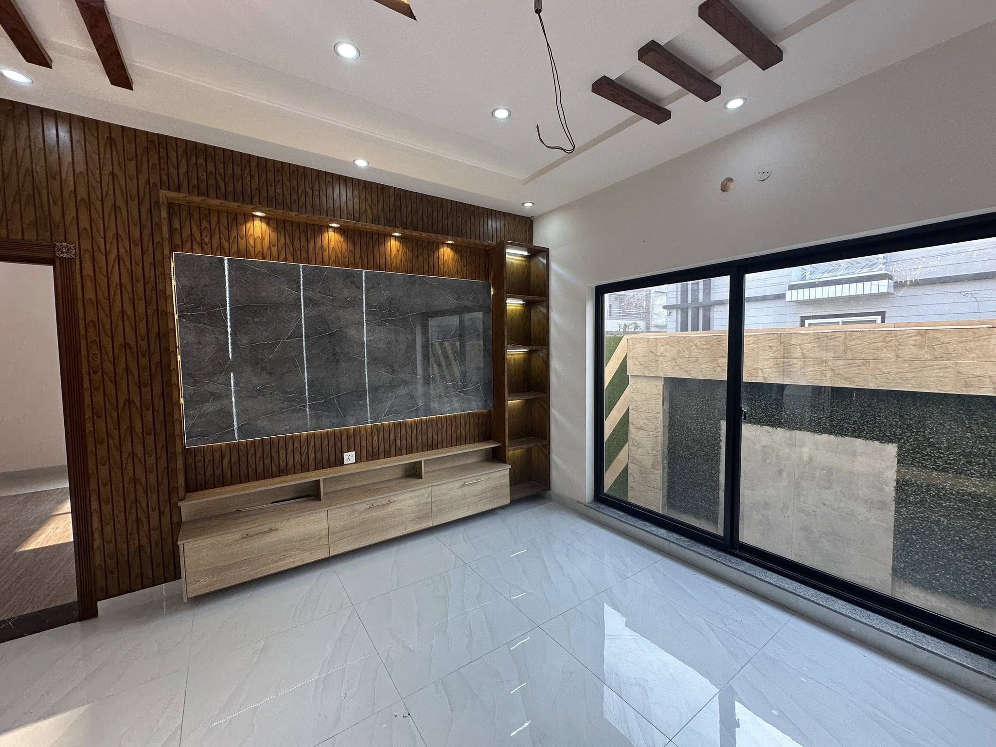 619124125_927404096511329_3251660498776448250_n