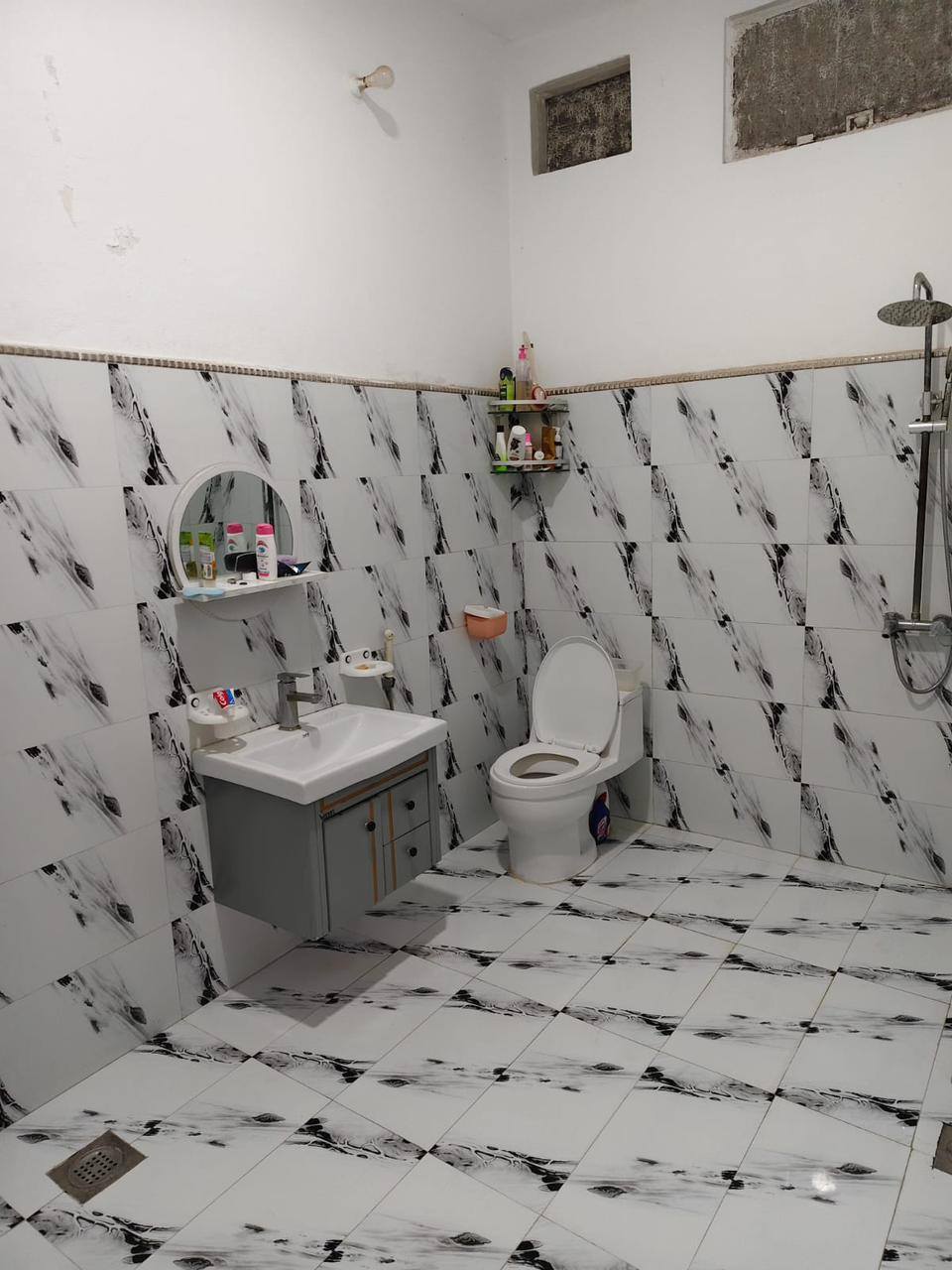 619176599_122158769474689769_7732812219282947003_n