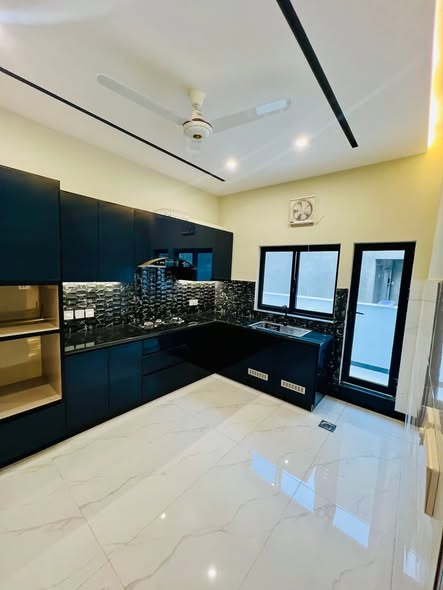 619323442_122104824273220658_4866700097500303922_n