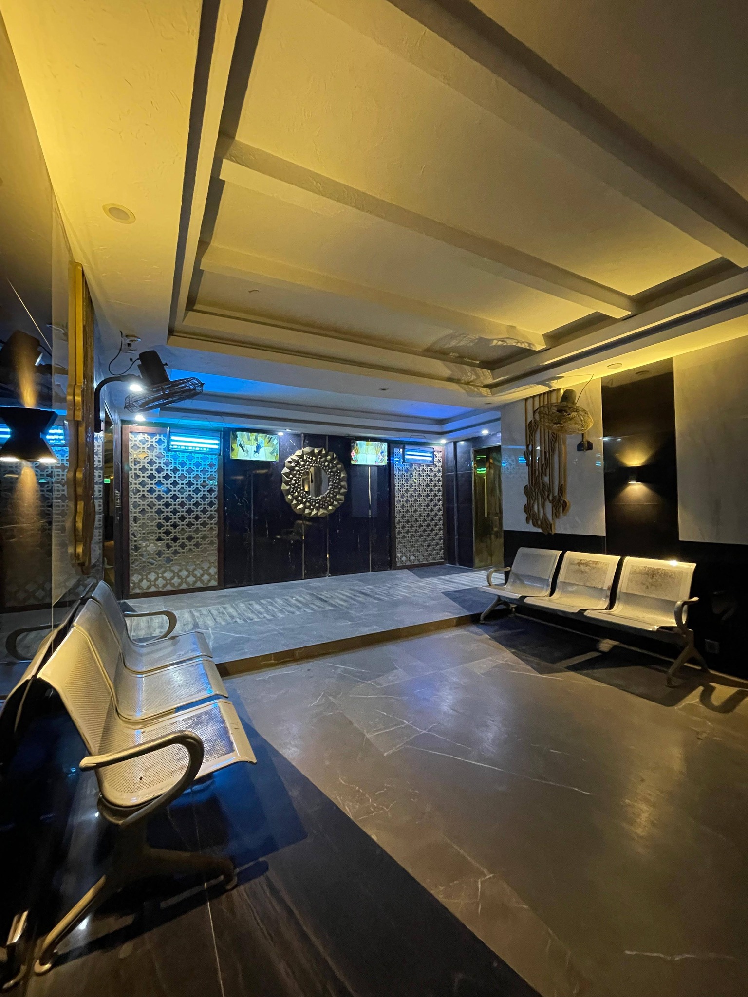 619539352_2484886135303243_4457669750436578624_n