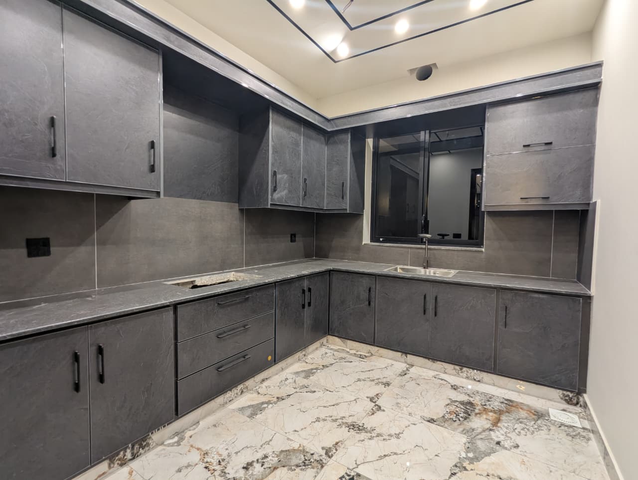 619959724_122159599688940570_2265111804998943974_n