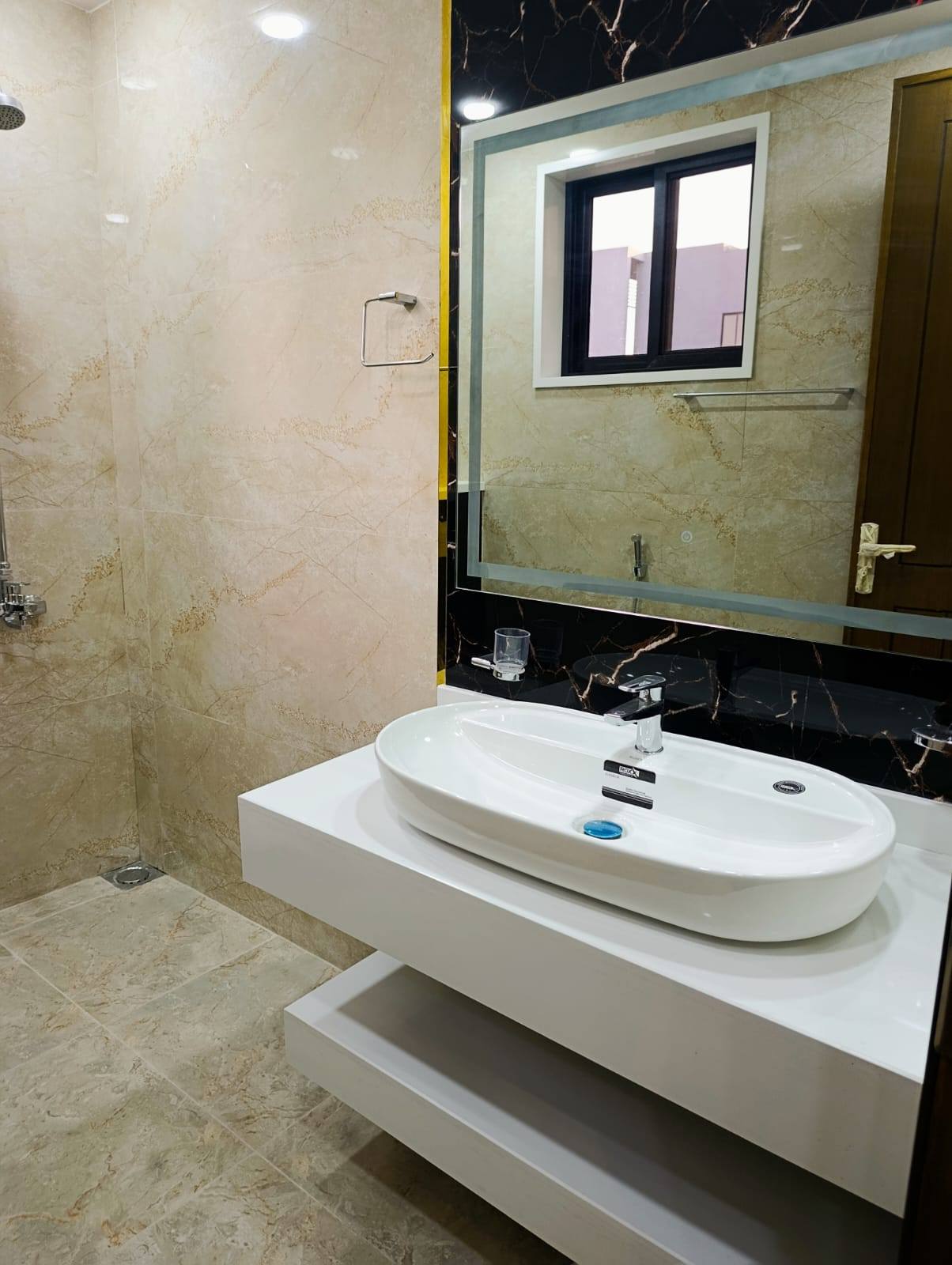 621808284_1225705139653852_9188711732661624389_n