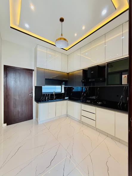 626794754_927510546470690_1787646568473402723_n