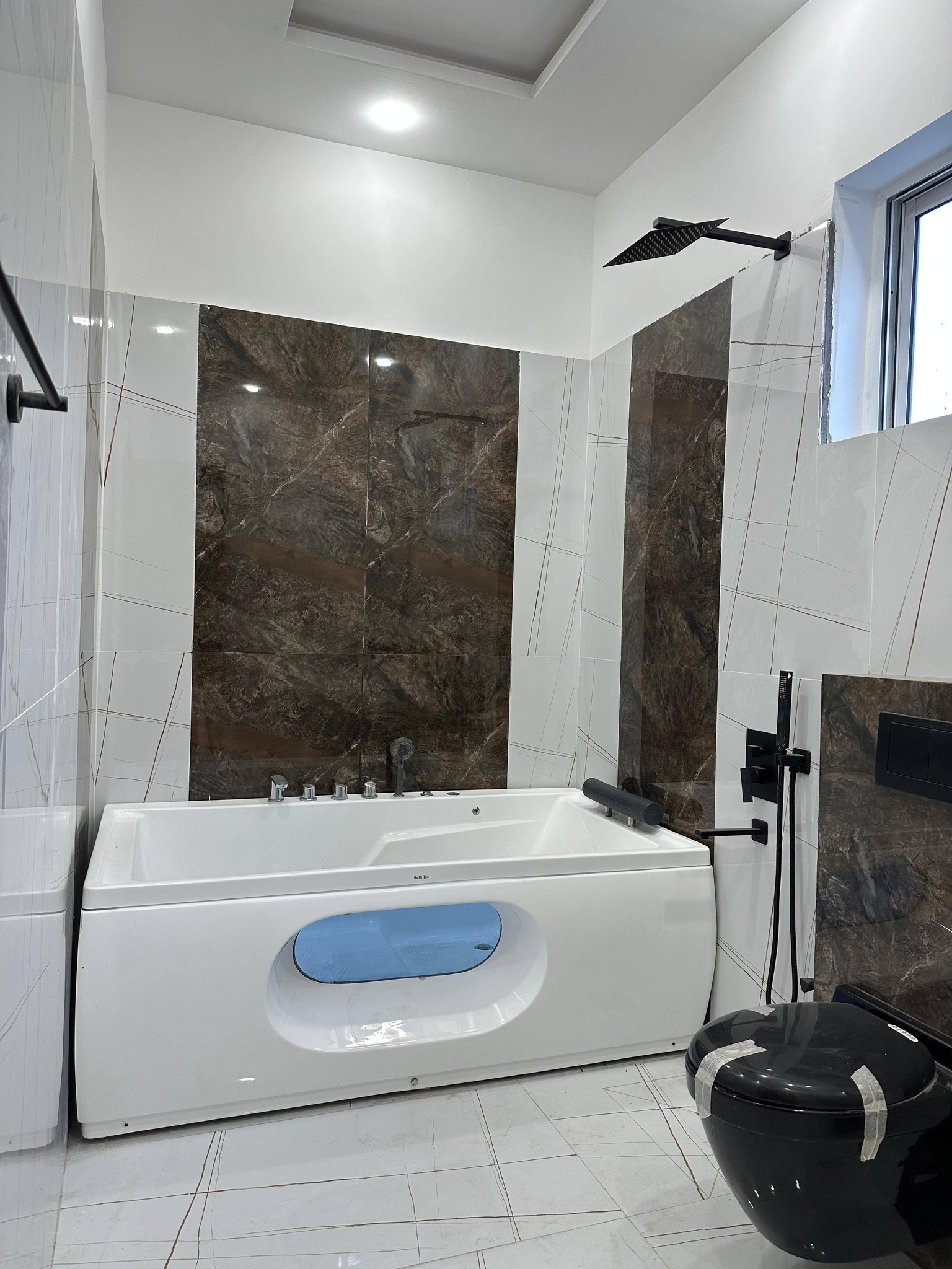 626873191_1233097155581317_704705061427227101_n