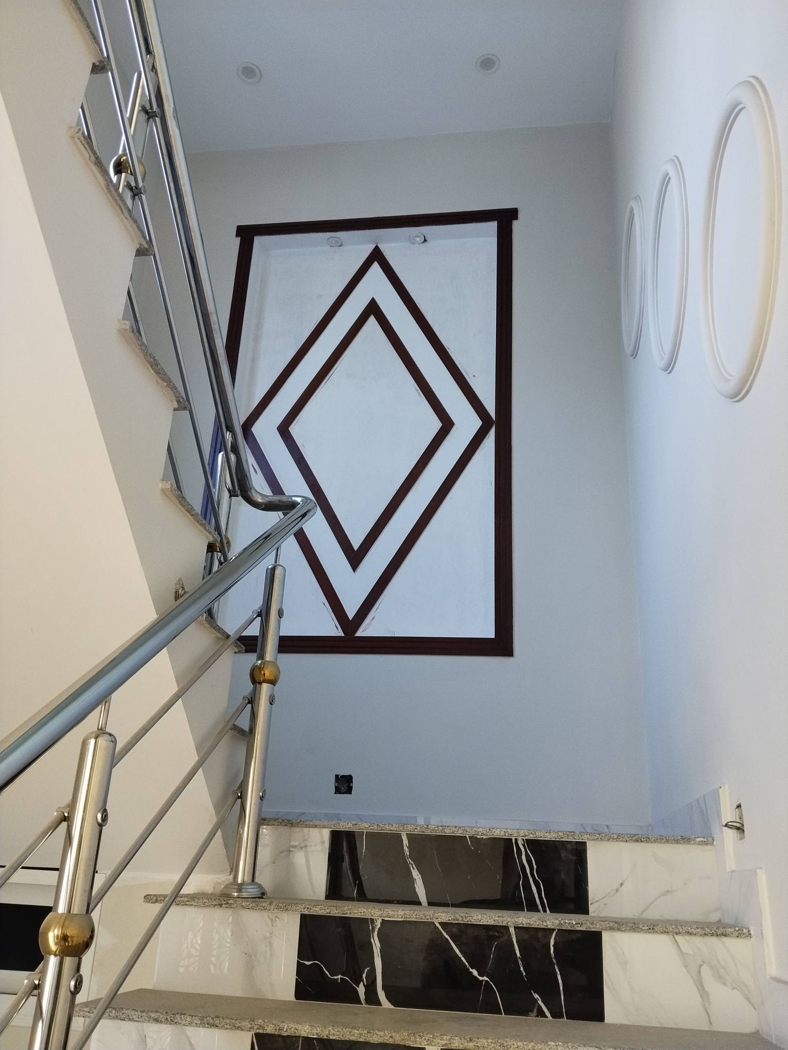 629228890_122270980112214357_8739596815857844892_n