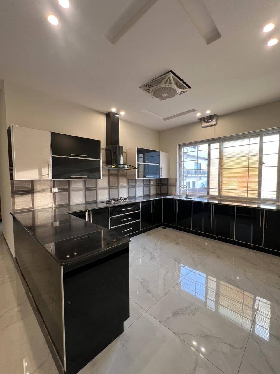 630759704_122291761904022252_8814279392279128402_n