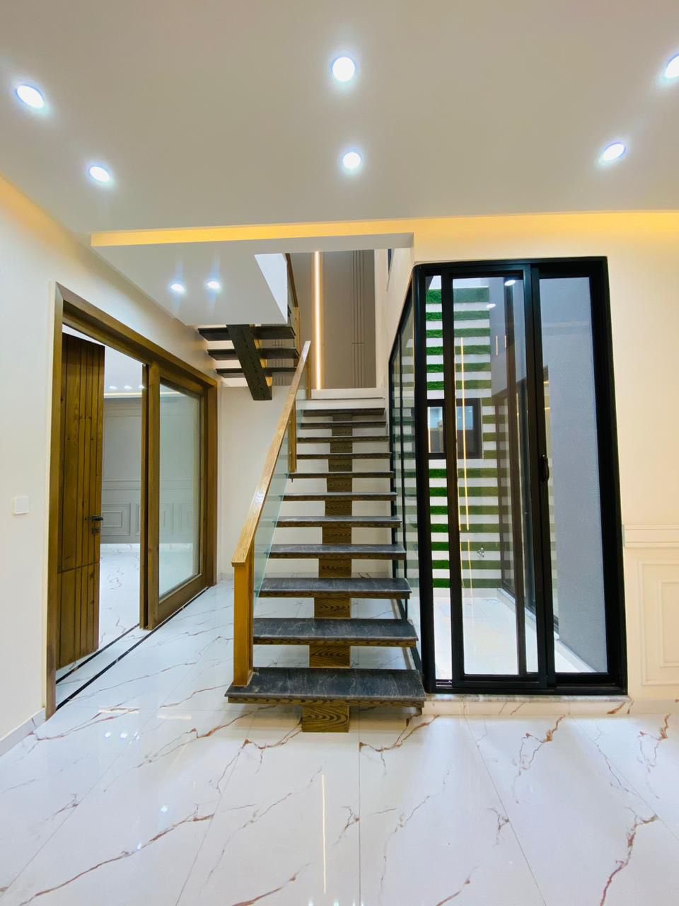 630796766_797177256737718_3028851556129090495_n