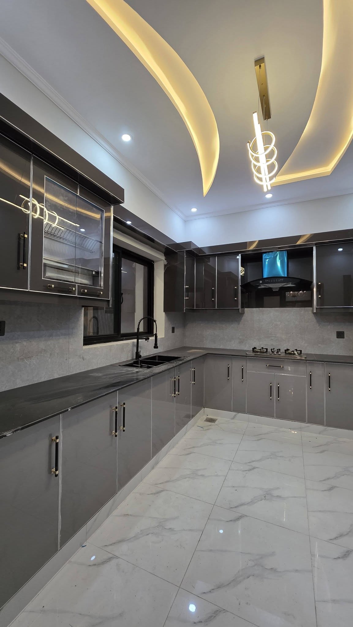 634099090_1411395560997350_5203256048120842243_n