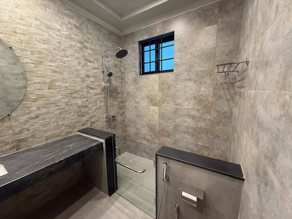 634563073_917233454150883_7394888848521397033_n