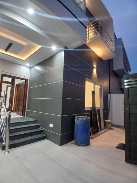 640011292_1979081016377519_3668435104214500985_n