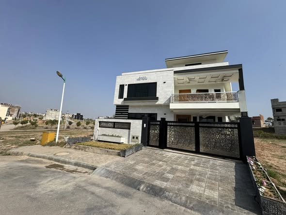 641529592_122280270656168923_13339163911529594_n