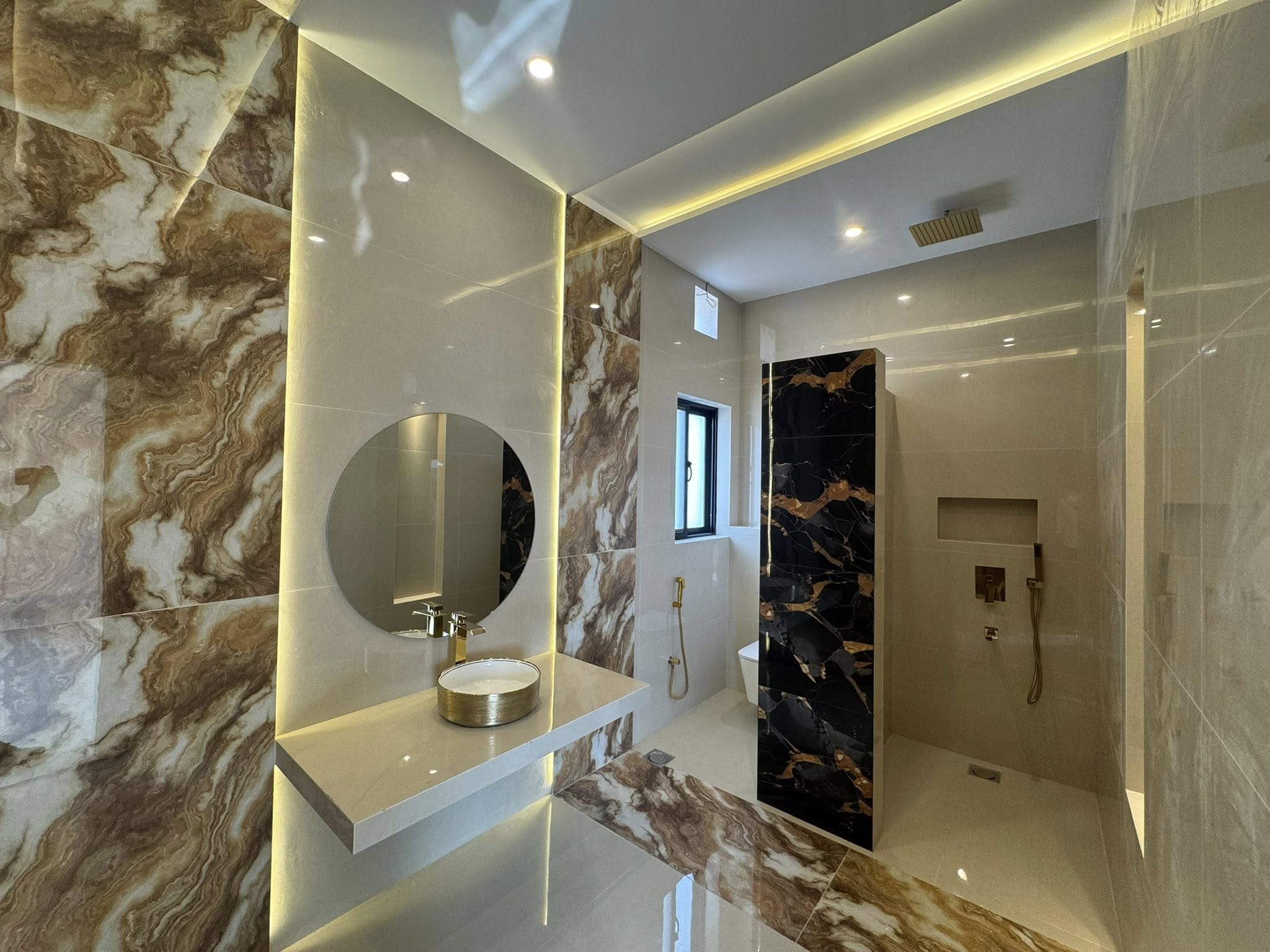 643324506_122280546662168923_202887202223668521_n