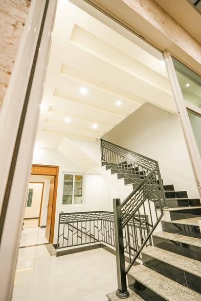 631630281_1460605208740773_3843683279311062015_n