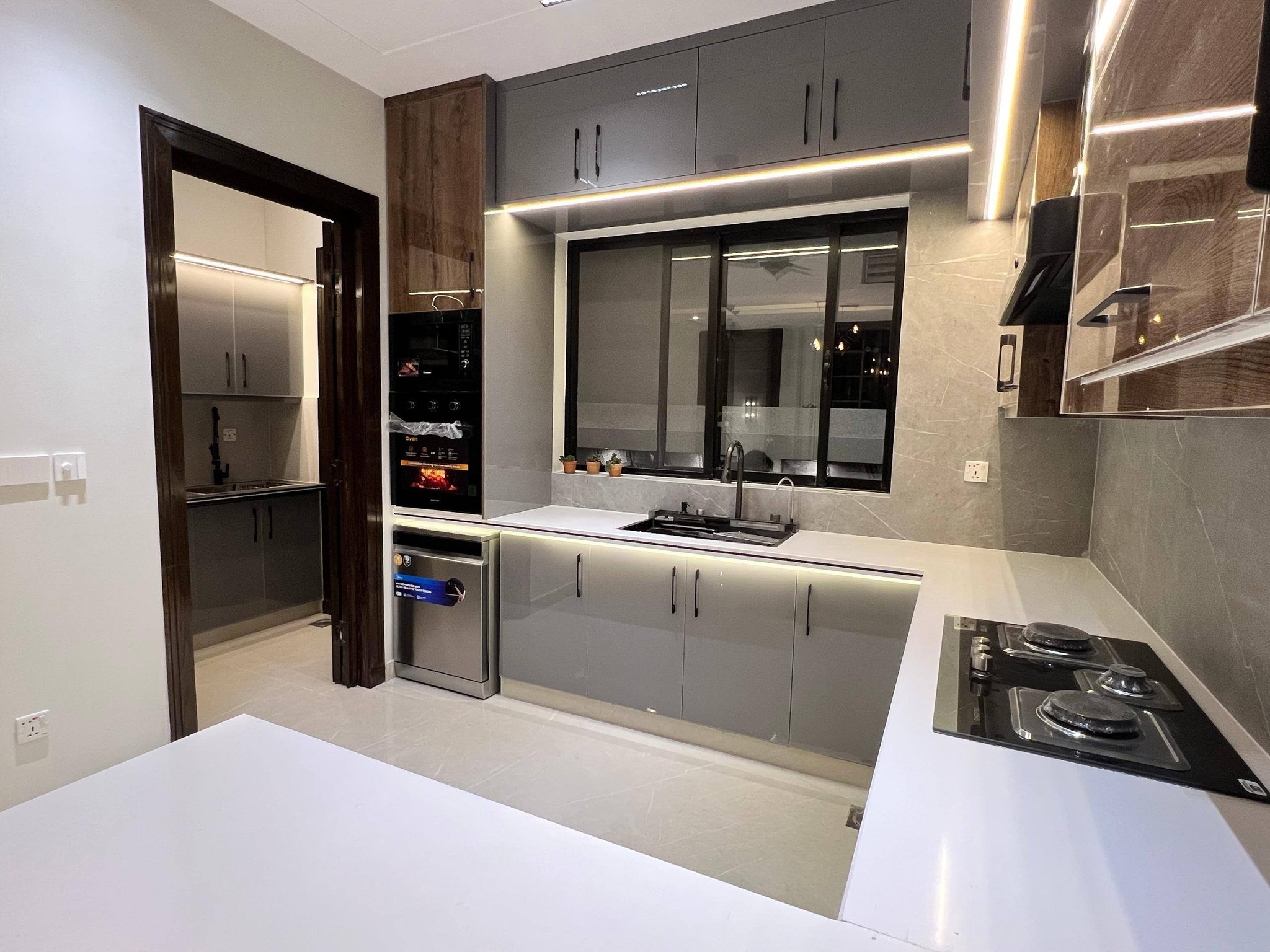 644350532_122280746882168923_4234244874991748678_n