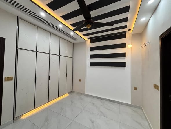 644551278_950749067475267_3058175007059600064_n