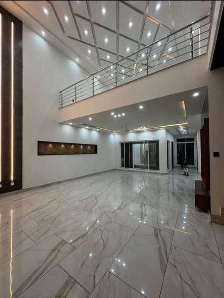 644566072_939067121845002_2204037470441820776_n