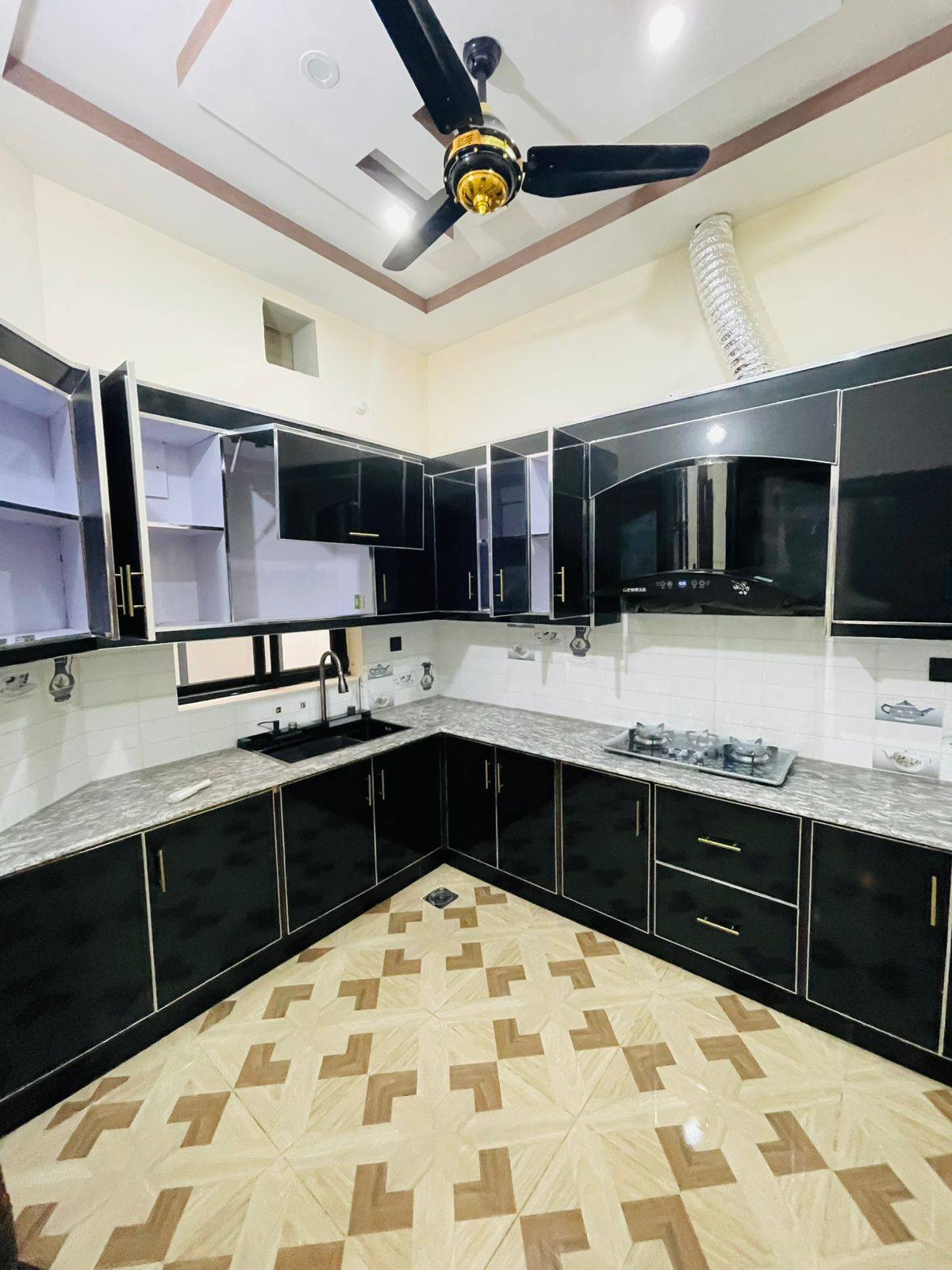 646189967_938673052028505_9036771711077076784_n