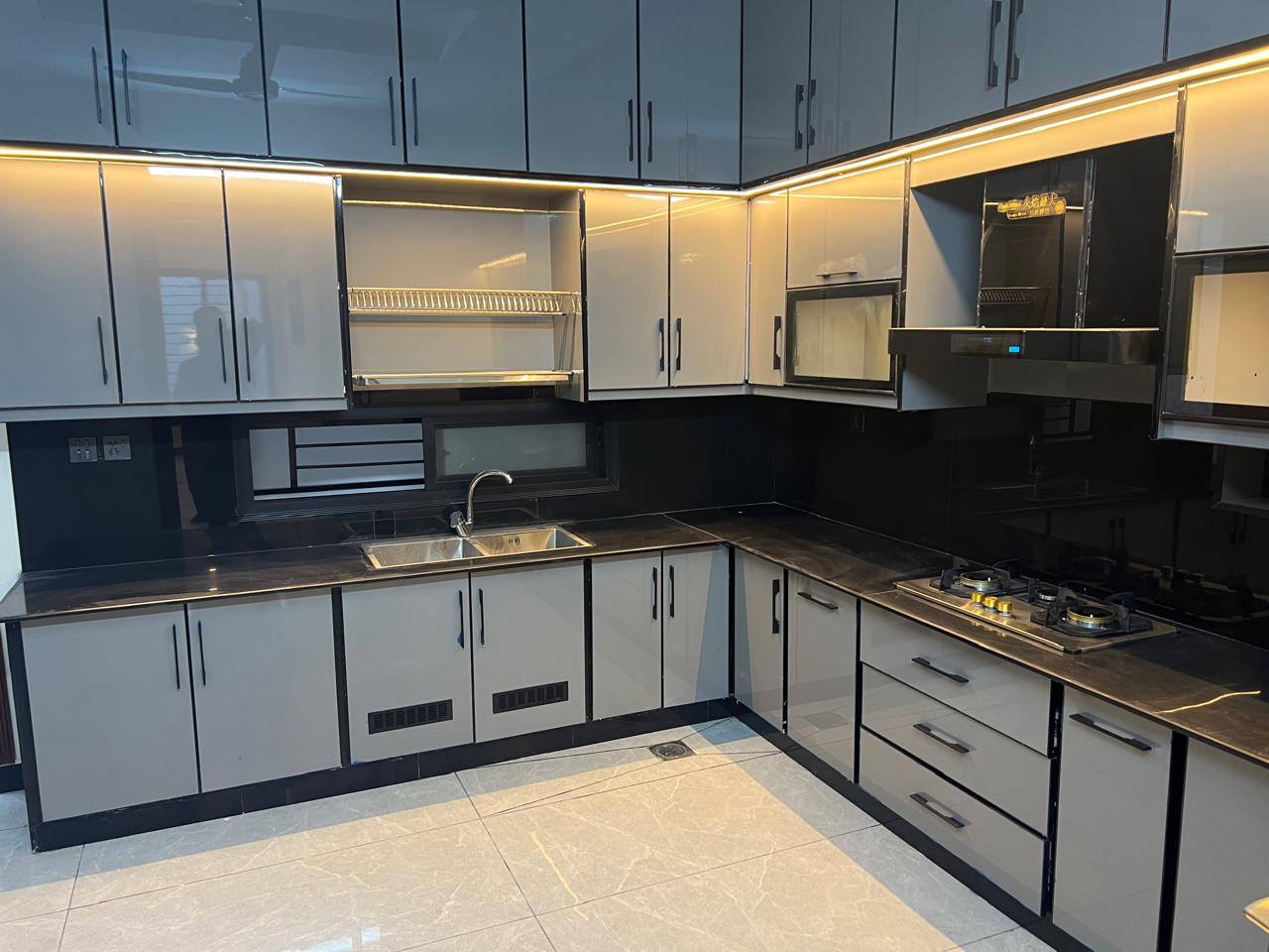 646380999_1367333671863616_5533244161211521844_n