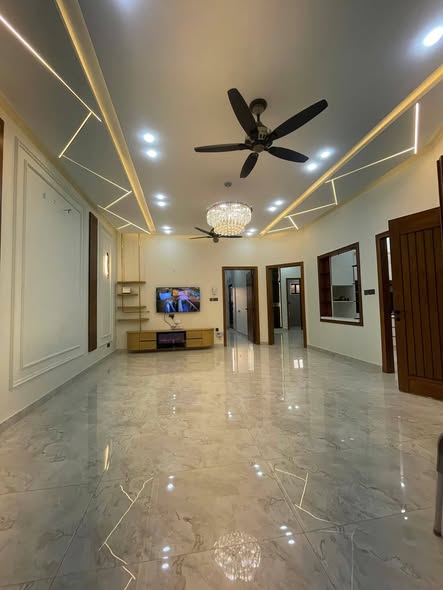 646682596_956682800645632_6208879522407593933_n