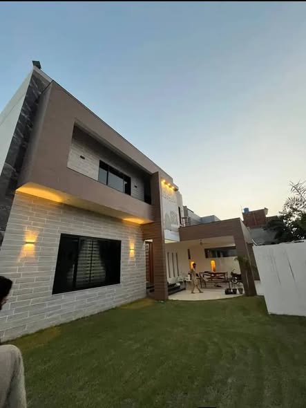 646734255_943169764768071_5146755342599171279_n